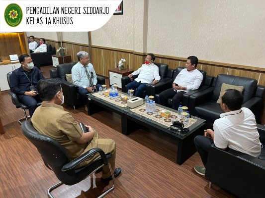 KUNJUNGAN KINERJA ANGGOTA KOMISI III DPR RI KE PENGADILAN NEGERI SIDOARJO 